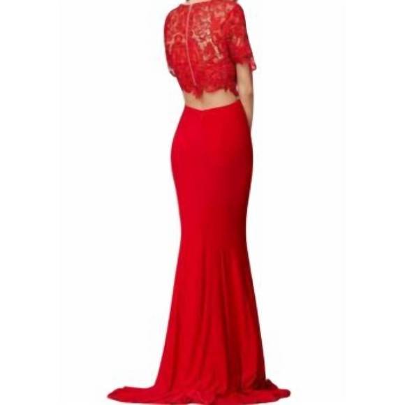 NEW JOVANI 2 piece lace top with skirt in red - Picture 2 of 3